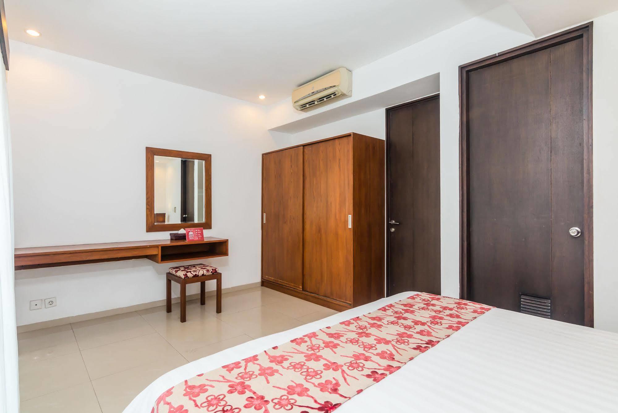 Zen Rooms Dewi Ratih Seminyak Kuta Lombok Exterior foto